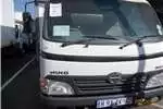 Truck HINO 4T 300 C/BODY 2011