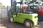 Forklifts Clark 4.5 ton