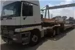 Truck Tractors 3343 WITH GOOSENECK TRAILER 2002