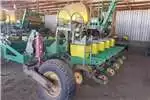 Planting and Seeding Equipment Equaliser 16 ry