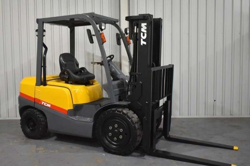 TCM Forklifts Diesel forklift 2.5 Ton FD25Z T3 Forklift for sale by Forklift Handling | AgriMag Marketplace