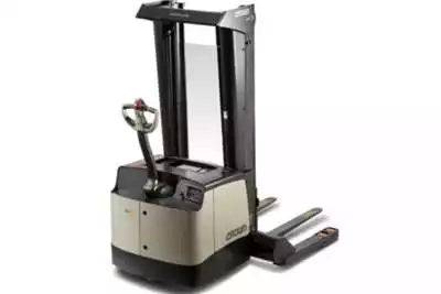 Forklifts Crown Stackers – SH 5500 Series