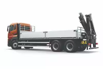 Dropside Trucks New UD Quester Dropside with Crane 2021