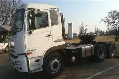 Truck Tractors UD QUON GW26-450 TT AMT SR 2019