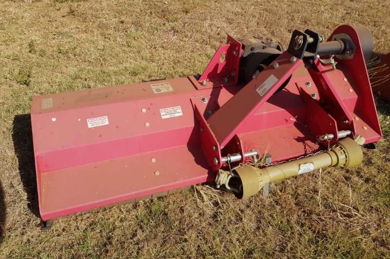 Haymaking and silage Bale shredders New Tuffy Mulcher with hammer blades