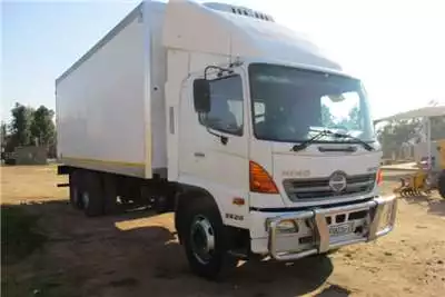 Refrigerated Trucks HINO 500 2626 REFRIGERATED TRUCK 2015
