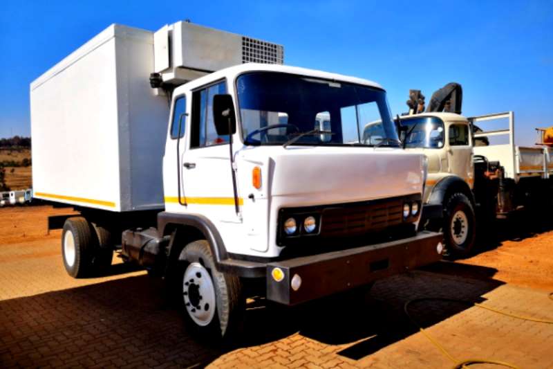 Samag Refrigerated trucks SAKom Unicab Cooler unit