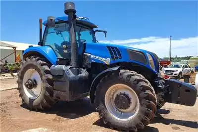 Tractors New Holland T8.330 with Trimble GPS 2012