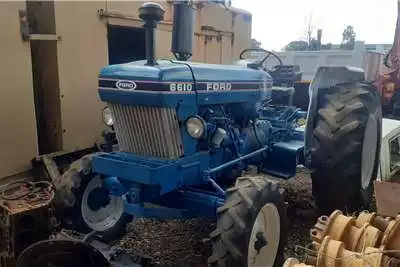Tractors Ford 6610 Tractor