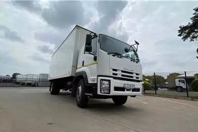 Box Trucks FTR 850 AMT Demo 2020