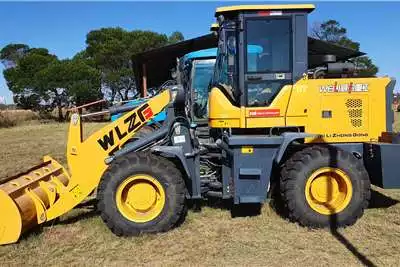 Tractors 4WD tractors 60kw Front loader without papers for sale by Sturgess Agricultural | AgriMag Marketplace