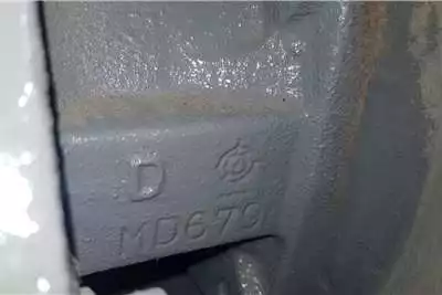 Nissan Truck CW520 Truck Gearbox 1989 for sale by Dirtworx | AgriMag Marketplace