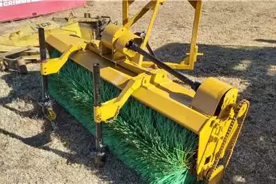 Agricultural Trailers Road Sweeper Broom