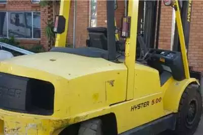Forklifts 5 ton Hyster 2005