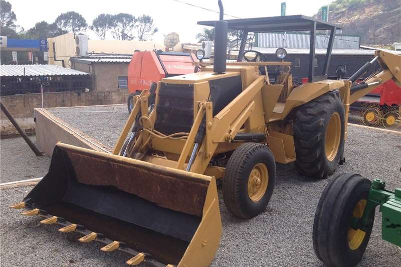 Other Yellow CASE 580 2x4 Pre Owned TLB for sale by Private Seller | AgriMag Marketplace