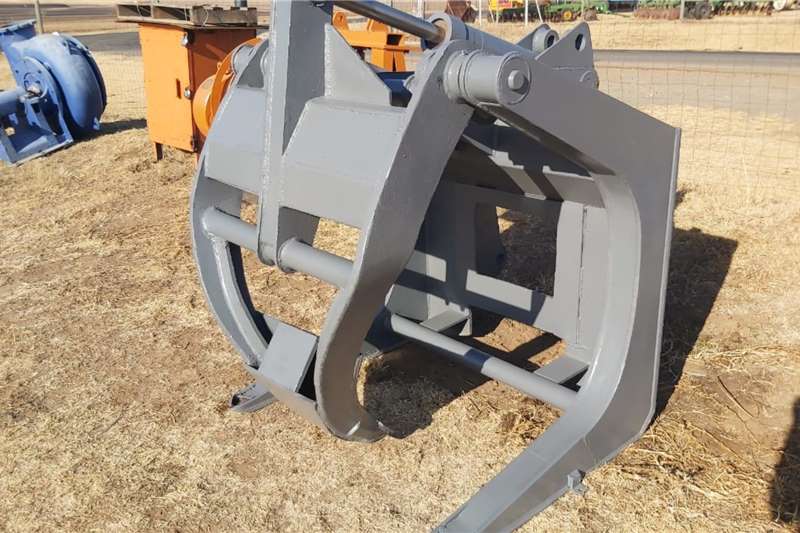 [make] Attachments in South Africa on AgriMag Marketplace