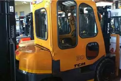 Forklifts TCM 3 ton