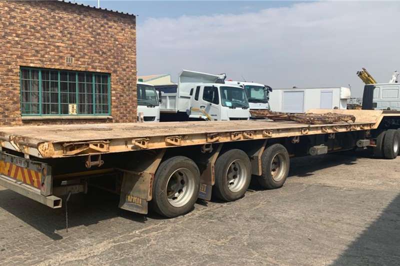 Afrit Trailers Stepdeck 3 Axle Stepdeck with Ramps 2016