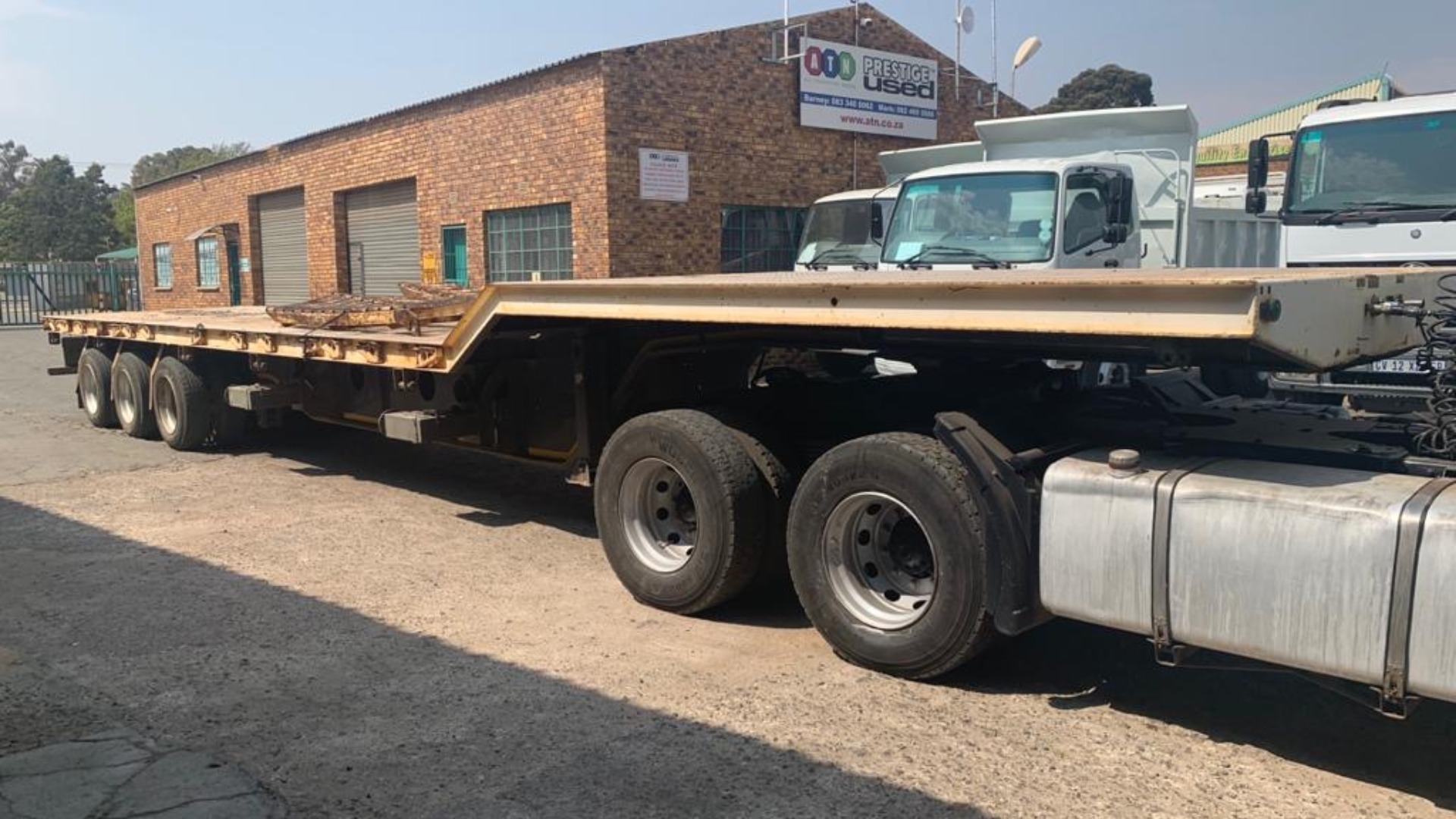 Afrit Trailers Stepdeck 3 Axle Stepdeck with Ramps 2016 for sale by ATN Prestige Used | Truck & Trailer Marketplaces