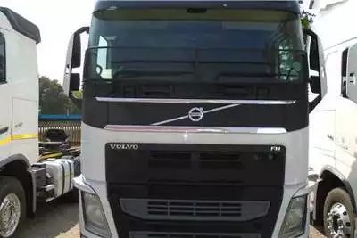 Truck Tractors Volvo FH 440 2016