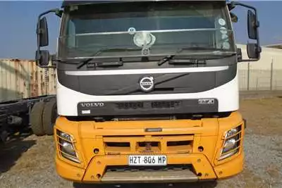 Chassis Cab Trucks Volvo FMX 520 2016