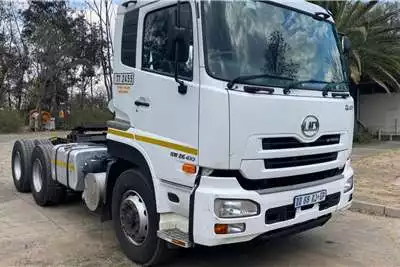 Truck 2014 UD Truck 26- 410 2014
