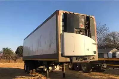 Truck Icecold Bodies Double Axle Refrigerator Trailer 10