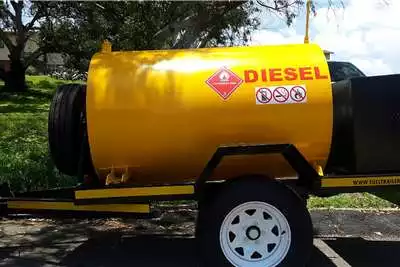 Diesel bowser Trailer 1000Liter Diesel Bowser Trailer 2020