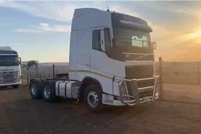 Truck Tractors 2016 Volvo FH 440 globetrotter 2016