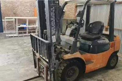 Forklifts 2 ton Toyota
