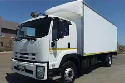 Box Trucks FTR 850 2021