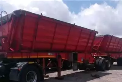 Trailers Paramount Side Tipper Link 2014