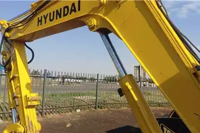 Hyundai Excavators Robex 55 7 MINI EXCAVATOR 2009 for sale by Global Trust Industries | AgriMag Marketplace