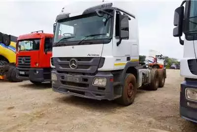 Truck Actros 2644 6x4 Horse 2012