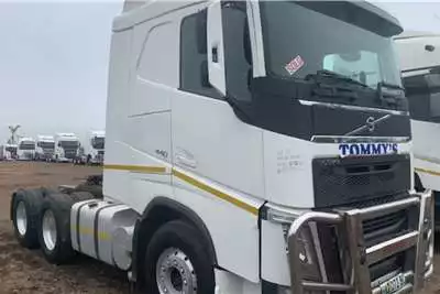 Truck Tractors 2017 Volvo 2017