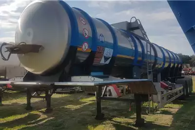 Trailers Tanker Stainless 2018