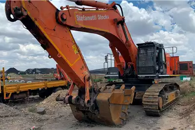 Excavators 870LCR-5G 80 TON 2016