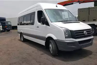 Buses VW CRAFTER 2.0TDI HR 23 SEATER 2015