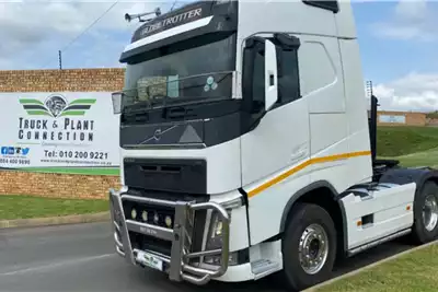 Truck Tractors 2015 Volvo FH440 Globetrotter 2015