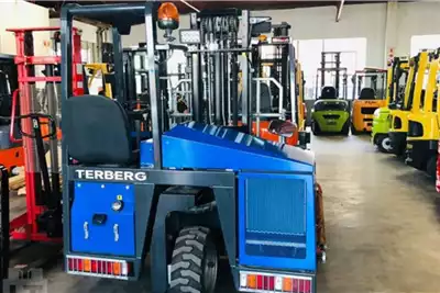 Terberg Forklifts Diesel forklift Terberg king lift 3 wheeler diesel 2018 for sale by Forklift Exchange | AgriMag Marketplace