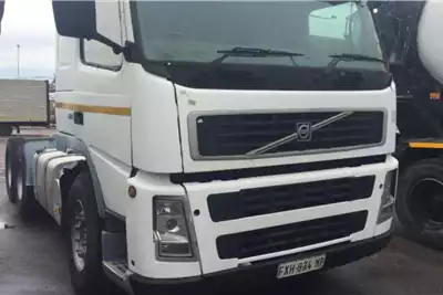 Volvo Truck tractors Double axle Volvo FM 380 2005 for sale by AAG Motors | Truck & Trailer Marketplace