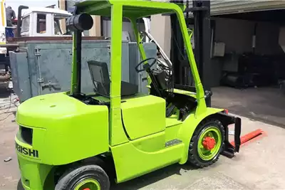 Forklifts 2 Ton