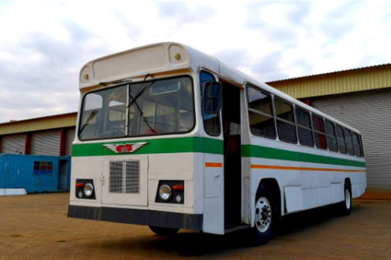 Hino Buses (White / Green Stripe) Hino Bus 340 4x2   64 seate