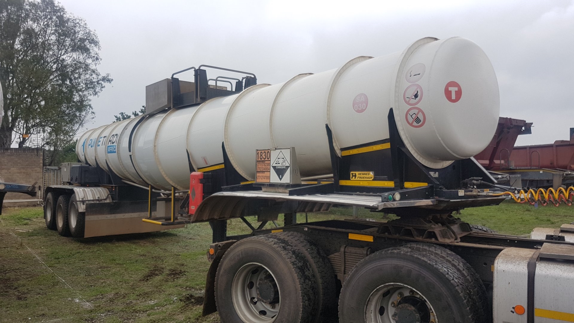 Henred Trailers Tri-Axle Mild Steel tanker 2019 for sale by Benetrax Machinery | Truck & Trailer Marketplaces