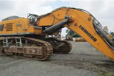 Excavators R980 2016