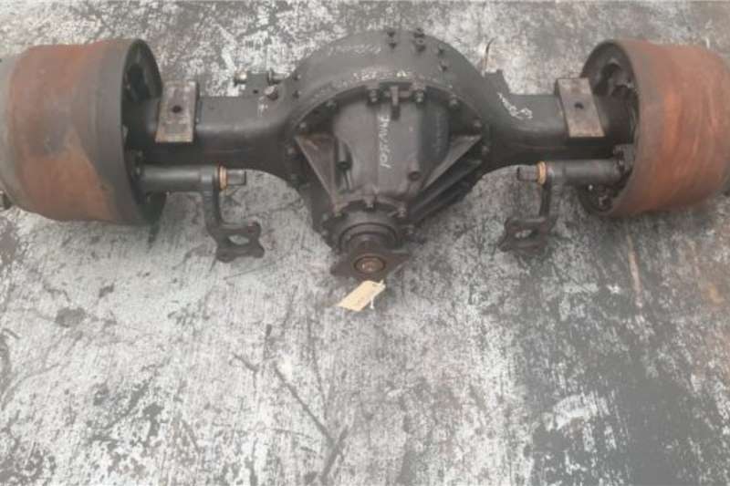 Nissan Truck spares and parts Axles Nissan Diesel UD 290 Differential 2003