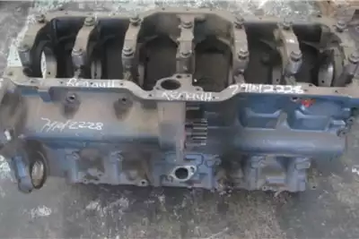Truck Spares and Parts Renault DXI 12 Engine Block 2001