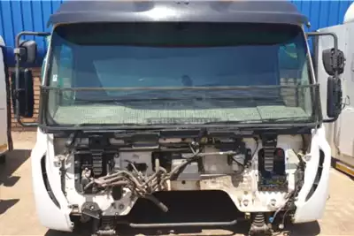 Truck Spares and Parts Renault Premium DXI 380 Cab 2011