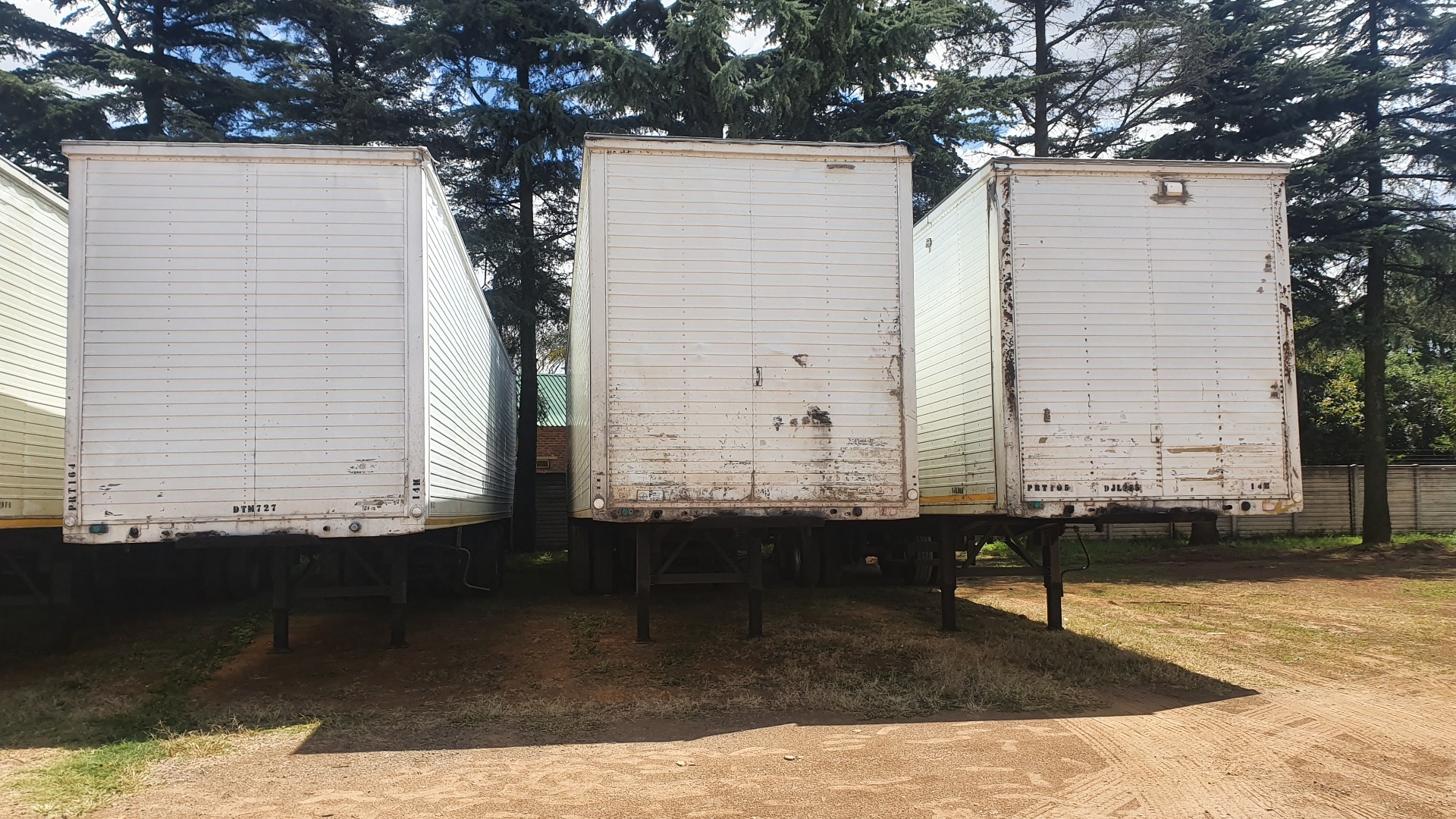 Custom Box trailer 14. meters 2005 for sale by Platinum Truck Centre | Truck & Trailer Marketplaces
