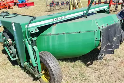 John Deere Haymaking and silage Disc mowers John Deere 1326 Mower Conditioner 6 disc for sale by Sturgess Agriculture | AgriMag Marketplace